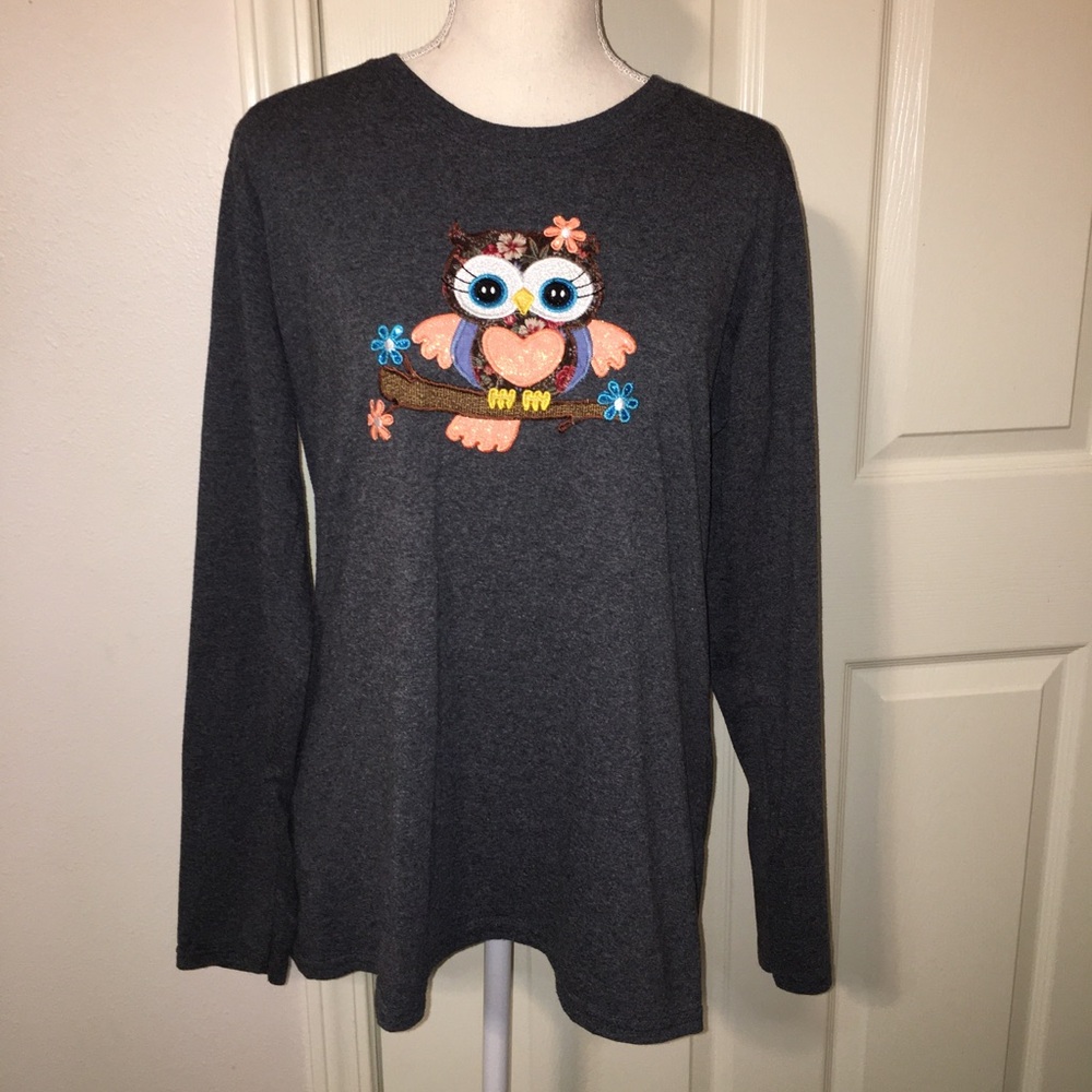 Embroidered Owl Long Sleeved Top